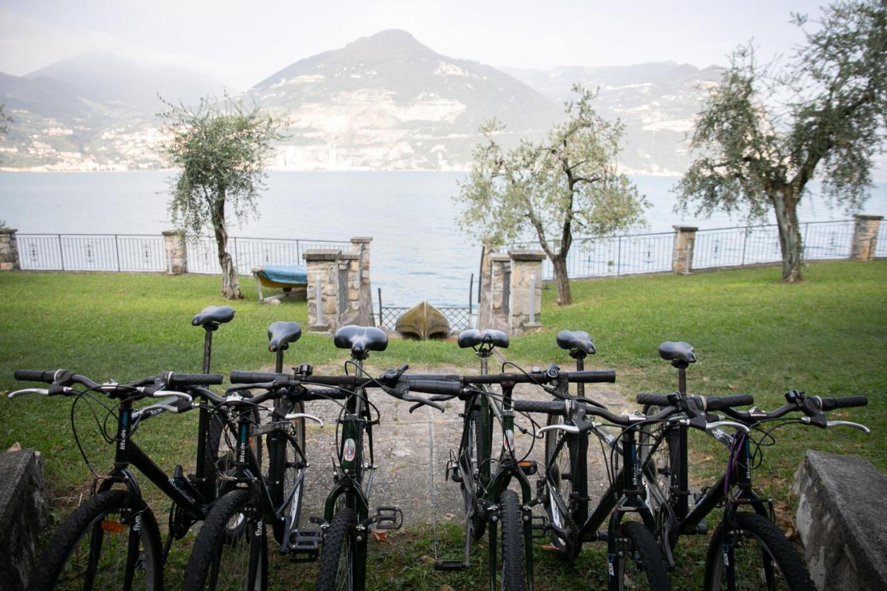 Iseolakerental - La Stallina - Monte Isola Bagian luar foto