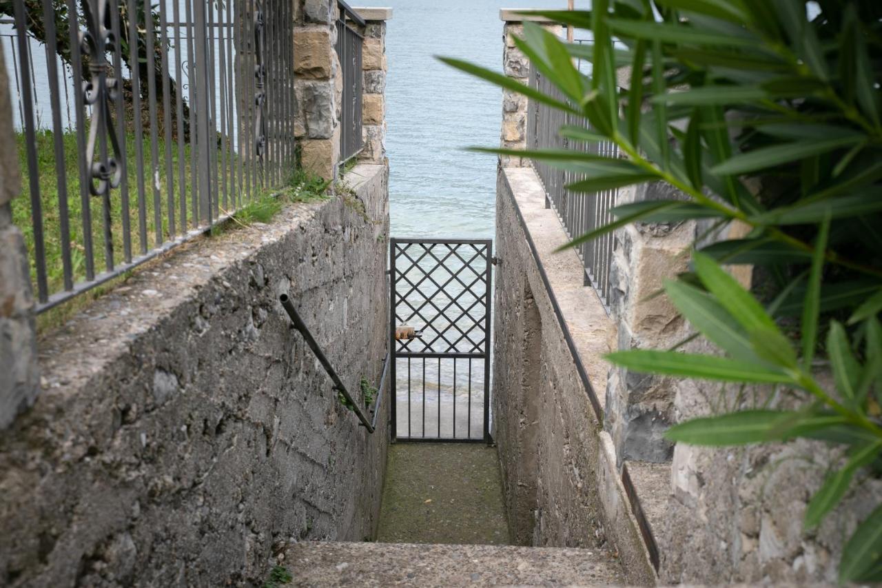 Iseolakerental - La Stallina - Monte Isola Bagian luar foto